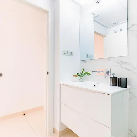 New Comfortable With 2 Bedrooms Near The * Torre de la Horadada